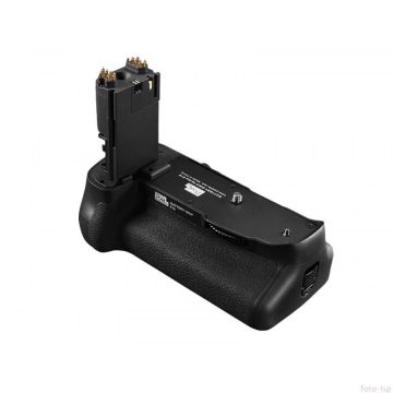 Pixel E16 akumulatora grips paredzēts Canon 7D Mark II