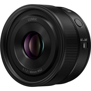 Panasonic Lumix S 40mm F/2.0