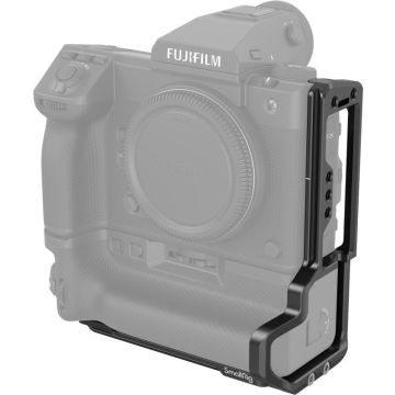 SmallRig 4203 L-formas montāžas plāksne paredzēta Fujifilm GFX100 II ar akumulatora gripu