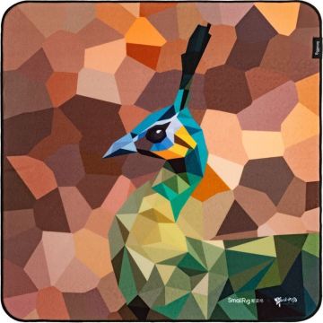 SmallRig 6040 camera wrap Wild China Film Series green peafowl pattern