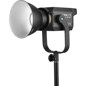 Nanlite Forza 300B II divkrāsu LED Spot gaisma
