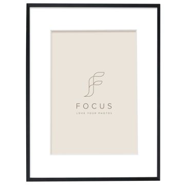 Focus Aster Melns 40x50/PP 30x40