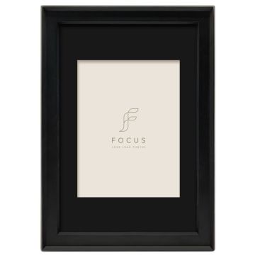 Focus Darcey melns 20x30/PP 15x20