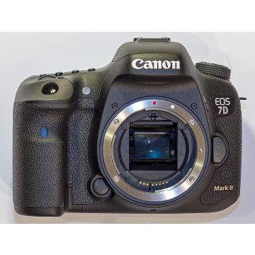 Canon EOS 7D Mark II kameras korpusa noma