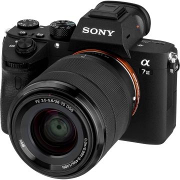 Sony Alpha 7 Mark III komplekts + SEL 28-70