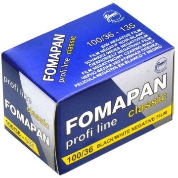 Foma Fomapan 100 135-36 melnbaltā foto filma