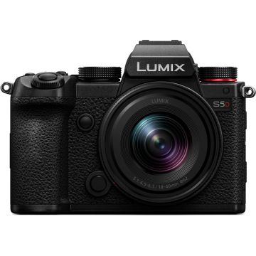 Panasonic Lumix S5D ar S-R1840 F/4.5-6.3 KOMPLEKTS