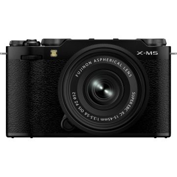 Fujifilm X-M5 + 15-45mm, melns
