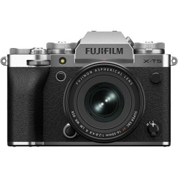 Fujifilm X-T5 + 16-50mm, sudrabs