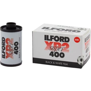 Ilford XP2 Super melnbaltā foto filma 400/36 Football Edition