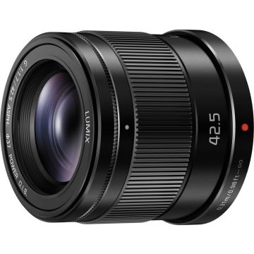 Panasonic Lumix G 42.5mm f/1.7 ASPH Power O.I.S.