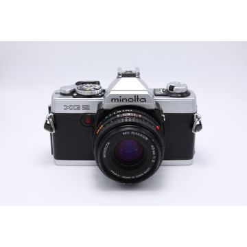 Minolta XG-2 ar 2/45mm objektīvu