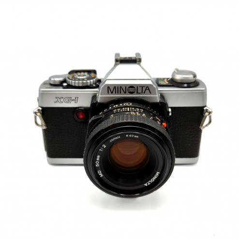 Minolta XG-1 ar 1.7/50mm objektīvu
