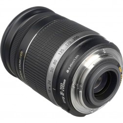 Canon EF-S 18-200mm f3,5-5,6 IS (NOMA)