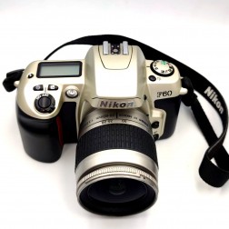 Nikon F60 ar Nikkor AF 3.5-5.6/28-80mm