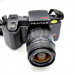 Pentax SFXn ar Sigma 3.5-5.6/28-80 aspherical macro