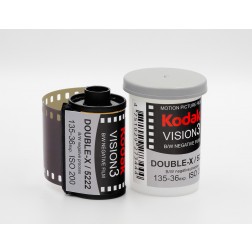 Kodak melnbaltā filma Double-X otrreizējās pārstrādes kasetē 200 135/36
