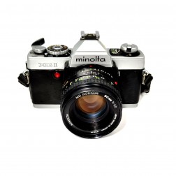 Minolta XG-1 ar 1.7/50mm objektīvu bez somas