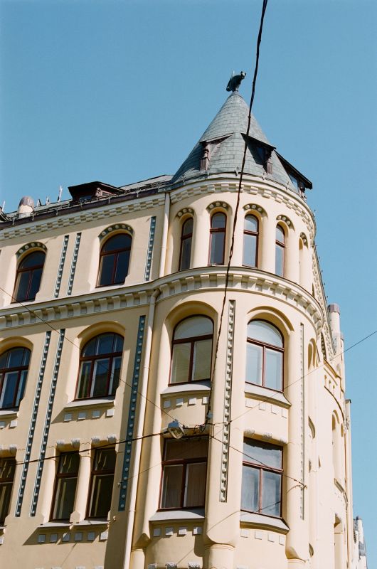 Foto pēc krāsu atjaunošanas